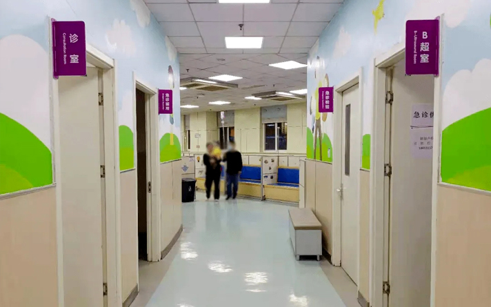 如何選擇醫(yī)療門呢？選擇醫(yī)用門應(yīng)該注意哪些問(wèn)題？